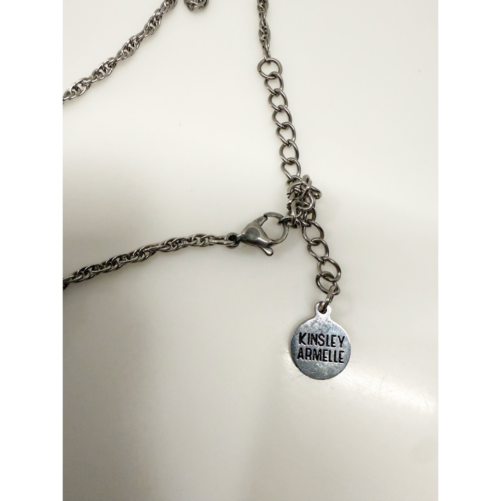 NWT Kinsley Armelle Arrowhead Necklace Silver lon Plated 32" - Picture 4 of 5